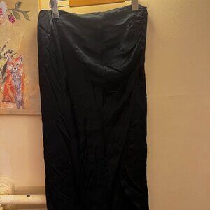 Black Midi Slit Zara skirt